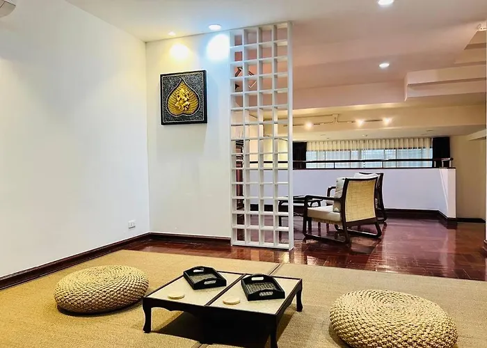 Apartment 市中心ruam精品别墅 *